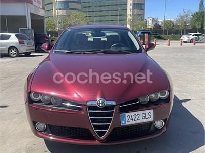 Usado Alfa Romeo 159 Distinctive 150 CV (110 kW) 2009 Granate Berlina