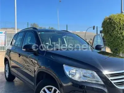 Usado VW Tiguan 110 CV (80 kW) 2011 Negro SUV