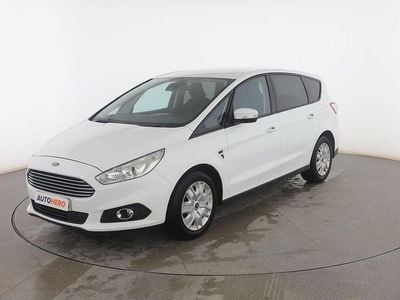 Usado Ford S-MAX Trend 160 CV (117 kW) 2017 Blanco Monovolumen