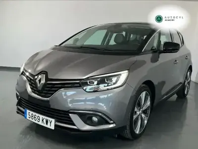 Usado Renault Scénic LIMITED 150 CV (110 kW) 2019 Gris Monovolumen