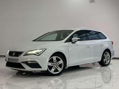 Usado Seat Leon ST FR 150 CV (110 kW) 2019 Blanco Familiar
