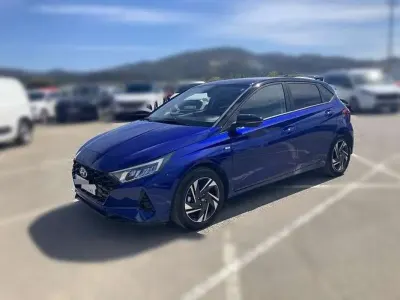 Begagnad Hyundai i20 101 HK (74 kW) 2022 Blå Halvkombi