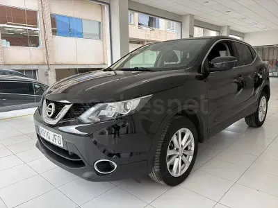 Usado Nissan Qashqai Premium Edition 110 CV (80 kW) 2015 Negro SUV
