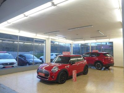 Usado Mini ONE 102 CV (75 kW) 2017 Rojo Utilitario