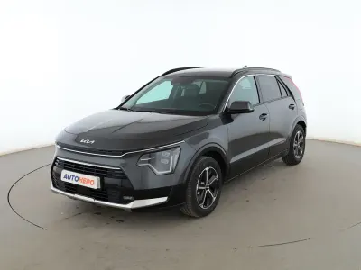 Usado Kia Niro 141 CV (103 kW) 2023 Gris SUV