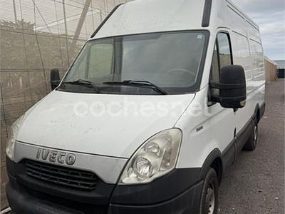 Usado Iveco Daily 126 CV (92 kW) 2012 Blanco Pickup/Camioneta
