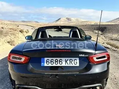 Usado Abarth 124 Spider 170 CV (125 kW) 2018 Negro Descapotable