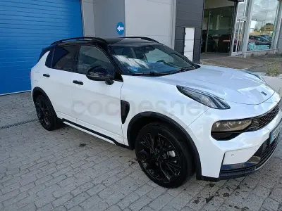 Usado Lynk & Co 01 276 CV (202 kW) 2025 Blanco SUV