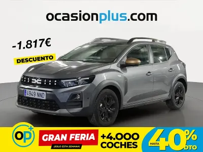 Nuevo Dacia Sandero Extreme 122 CV (89 kW) 2026 Gris Berlina