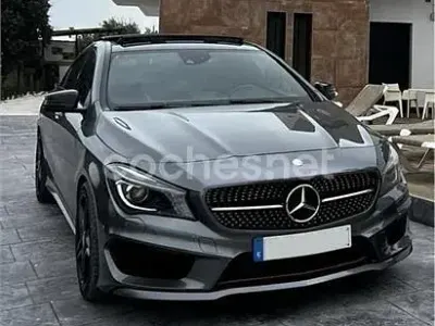 Usado Mercedes CLA220 AMG Edition 1 170 CV (125 kW) 2013 Gris / plata Coupe