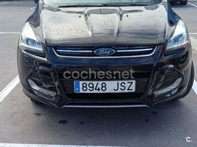 Usado Ford Kuga Titanium 150 CV (110 kW) 2016 Negro SUV