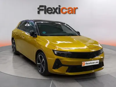 Usado Opel Astra 131 CV (96 kW) 2024 Amarillo Utilitario