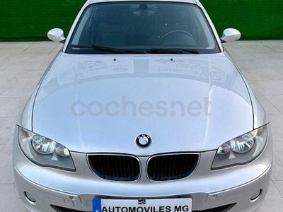 Usado BMW 120 177 CV (130 kW) 2007 Gris / plata Utilitario