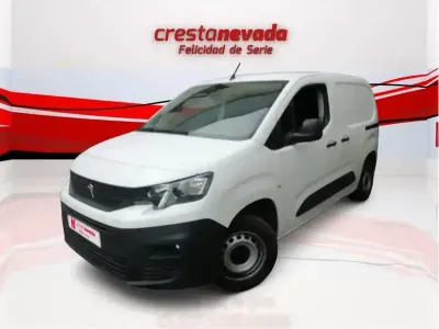 Usado Peugeot Partner Premium 98 CV (72 kW) 2021 Blanco Monovolumen