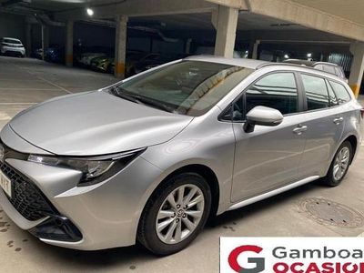 Usado Toyota Corolla Active 140 CV (102 kW) 2025 Plateado Familiar