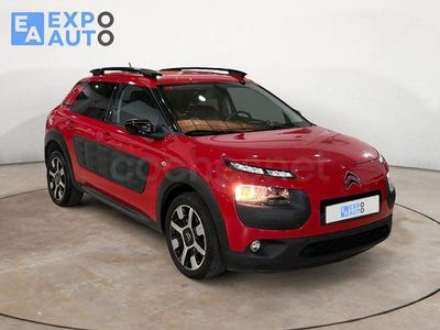 Usado Citroën C4 Shine 100 CV (73 kW) 2017 Rojo Berlina
