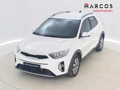 Blanco Usado 2024 Kia Stonic SUV | 20.300 € (Precio justo)