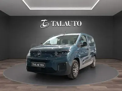 Usado Citroën e-Berlingo 102 CV (75 kW) 2025 Azul Monovolumen