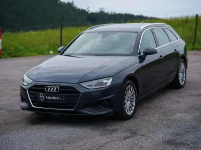 Usado Audi A4 Advanced 136 CV (100 kW) 2022 Gris Familiar