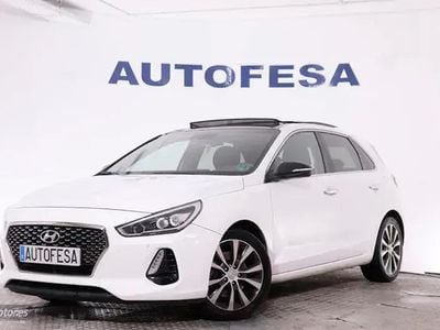 Blanco Usado 2017 Hyundai i30 Berlina | 13.850 € (Precio justo)