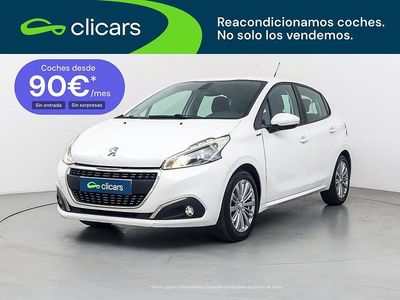 Usado Peugeot 208 Signature Sky 82 CV (60 kW) 2019 Blanco Utilitario