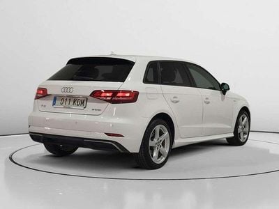 Usado Audi A3 e-tron Design 207 CV (152 kW) 2017 Blanco Utilitario