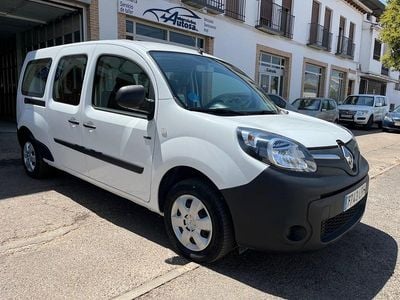 Usado Renault Kangoo 44 kW (60 CV) 2021 Blanco Monovolumen