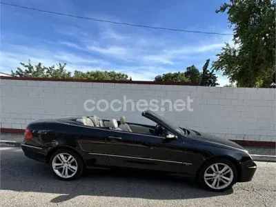 Usado Mercedes CLK200 Avantgarde 184 CV (135 kW) 2009 Negro Descapotable