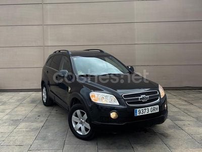 Usado Chevrolet Captiva LS 127 CV (93 kW) 2010 Negro SUV