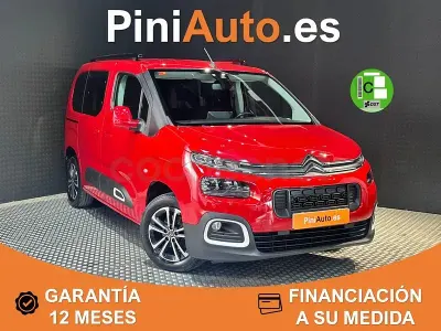 Usado Citroën Berlingo Feel 100 CV (73 kW) 2019 Rojo Monovolumen