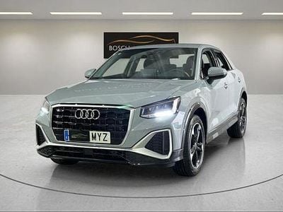 Gris / plata Usado 2025 Audi Q2 Advanced Plus SUV | 29.490 € (Precio justo)