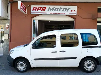Usado Mercedes Citan 109 90 CV (66 kW) 2018 Blanco Monovolumen