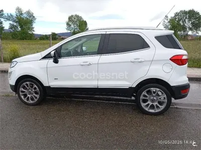Usado Ford Ecosport Titanium 125 CV (91 kW) 2018 Blanco SUV