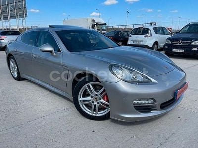 Porsche Panamera 4S
