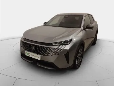 Usado Peugeot 3008 Allure 137 CV (100 kW) 2025 Gris SUV