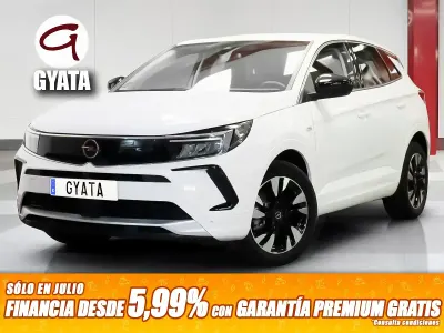 Usado Opel Grandland X Design & Tech 130 CV (95 kW) 2023 Blanco SUV