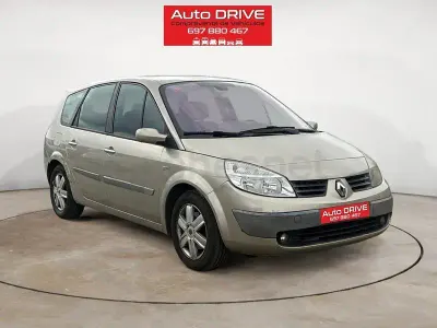 Brugt Renault Grand Scénic II Dynamique 130 HK (95 kW) 2006 Beige MPV
