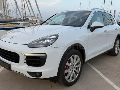 Usado Porsche Cayenne Diesel 262 CV (192 kW) 2015 Blanco SUV