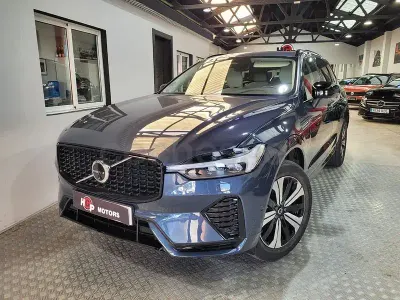 Usado Volvo XC60 Plus 350 CV (257 kW) 2025 Azul SUV