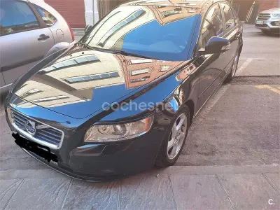 Usado Volvo S40 Business Edition 115 CV (84 kW) 2012 Negro Berlina