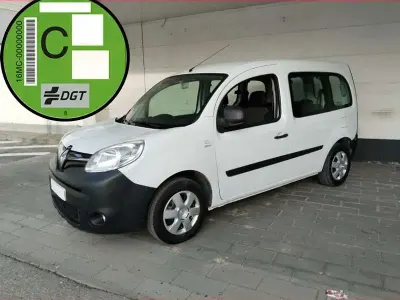 Usado Renault Kangoo 75 CV (55 kW) 2020 Blanco Monovolumen