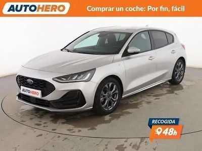 Używany Ford Focus ST-Line 155 KM (114 kW) 2023 Szary Sedan/Limuzyna