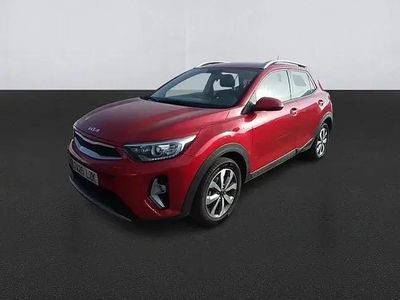 Begagnad Kia Stonic 84 HK (61 kW) 2022 Röd SUV