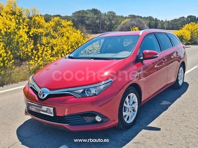 Toyota Auris Hybrid