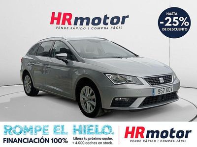 Usado Seat Leon Style Plus 150 CV (110 kW) 2017 Gris / plata Familiar