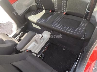 Usado VW New Beetle 90 CV (66 kW) 1999 Rojo Utilitario