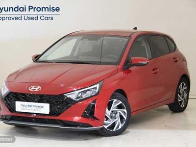 Rojo Usado 2024 Hyundai i20 | 19.490 € (Un poco caro)