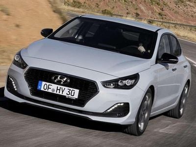 Brugt Hyundai i30 Style 140 HK (102 kW) 2018 Hvid Hatchback