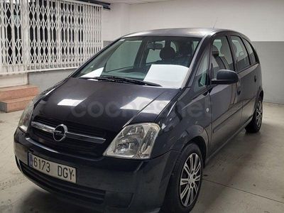Usado Opel Meriva Cosmo 100 CV (73 kW) 2005 Negro Monovolumen
