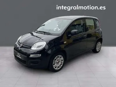 Usado Fiat Panda 69 CV (50 kW) 2022 Negro Utilitario